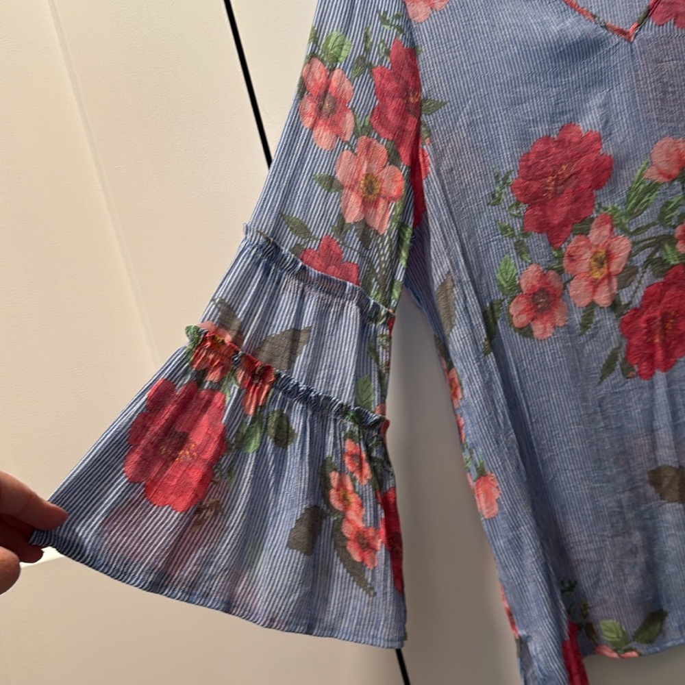Valerie Stevens women's Boho  Blouse  Size M Blue - Picture 3 of 5
